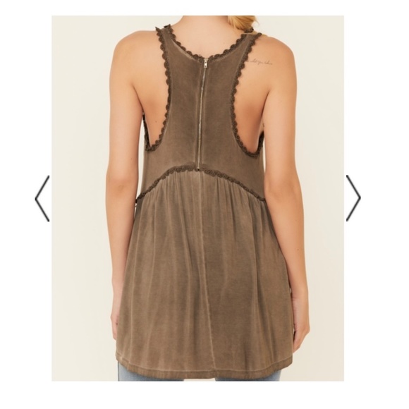 POL flowy Olive green baby doll tank Size Medium - Picture 2 of 4